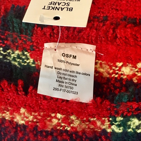 Multi color plaid blanket scarf - Picture 5 of 5